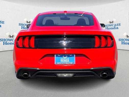 2019 Ford Mustang EcoBoost
