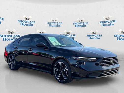 Crystal Black Pearl 2026 Honda Accord SE