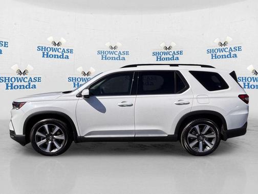 Platinum White Pearl 2023 Honda Pilot AWD Elite