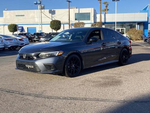 Photo 2 of 32 of 2022 Honda Civic Sport