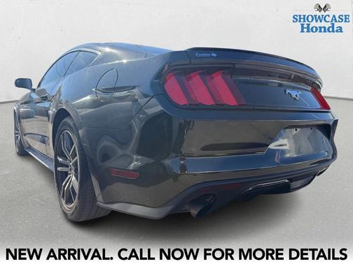 2016 Ford Mustang EcoBoost Premium