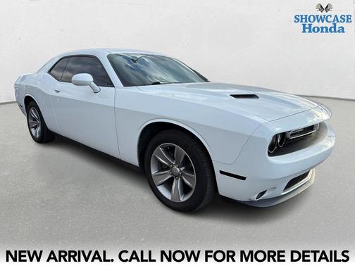 2020 Dodge Challenger SXT