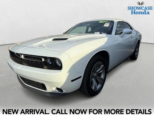 2020 Dodge Challenger SXT