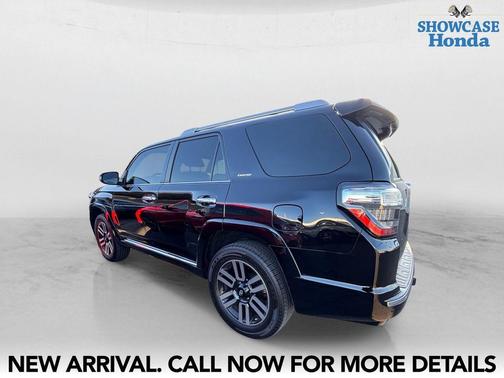 Midnight Black Metallic 2019 Toyota 4Runner Limited
