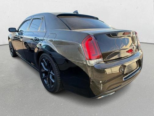 2022 Chrysler 300 S