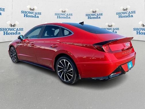 2021 Hyundai SONATA Limited
