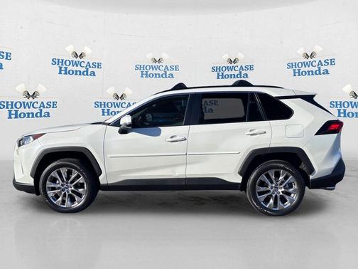 Blizzard Pearl 2021 Toyota RAV4 XLE Premium