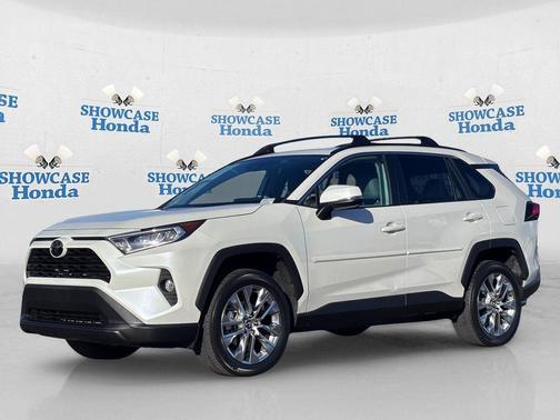 Blizzard Pearl 2021 Toyota RAV4 XLE Premium