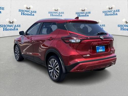 2022 Nissan Kicks SV