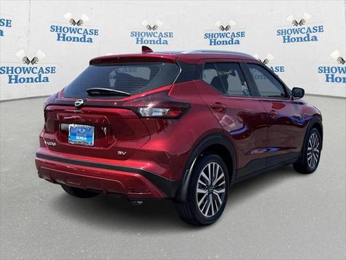 2022 Nissan Kicks SV