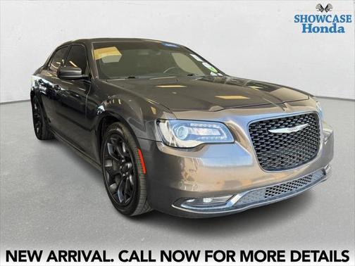 2019 Chrysler 300 S
