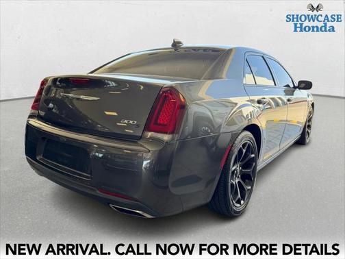 2019 Chrysler 300 S