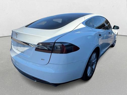 2013 Tesla Model S Base