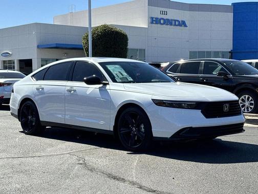 2025 Honda Accord Hybrid Base