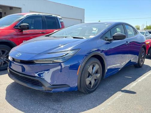 2024 Toyota Prius LE