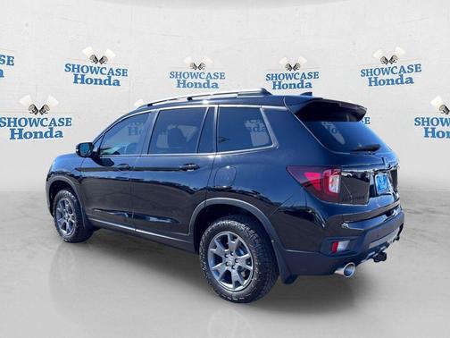 Crystal Black Pearl 2025 Honda Passport AWD TrailSport