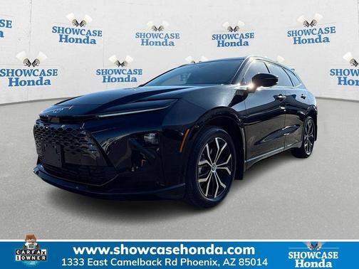 2025 Toyota Crown Signia XLE