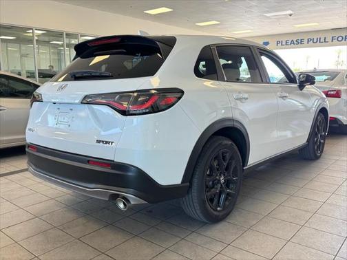 2025 Honda HR-V 2WD Sport