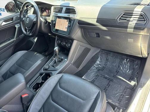 2020 Volkswagen Tiguan 2.0T SEL R-Line 4MOTION
