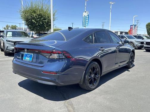 2025 Honda Accord Sport SE 1.5T