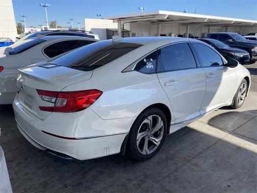 Photo 5 of 11 of 2018 Honda Accord EX-L