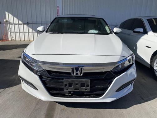 Photo 2 of 11 of 2018 Honda Accord EX-L