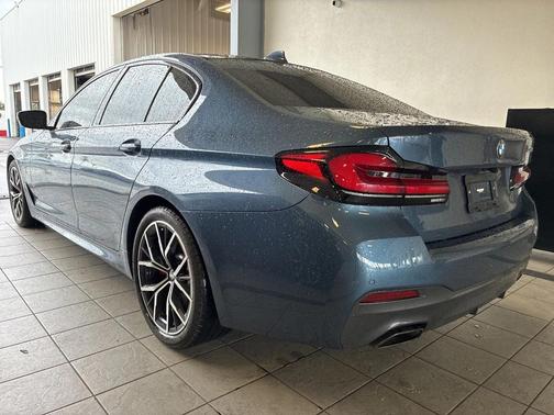 2023 BMW 530 i