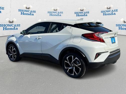 2021 Toyota C-HR XLE