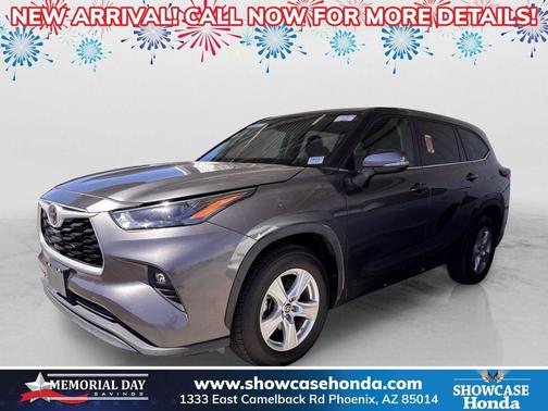 Magnetic Gray Metallic 2024 Toyota Highlander LE