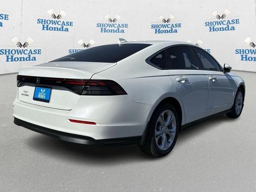 2025 Honda Accord LX 1.5T