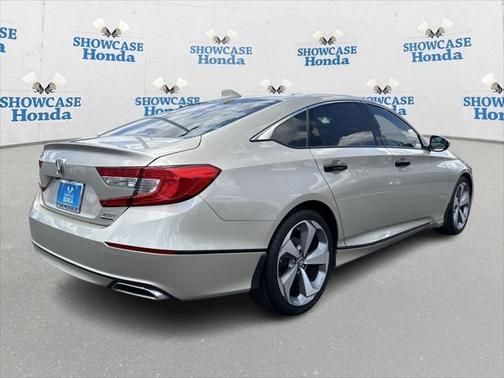 2019 Honda Accord Touring 2.0T