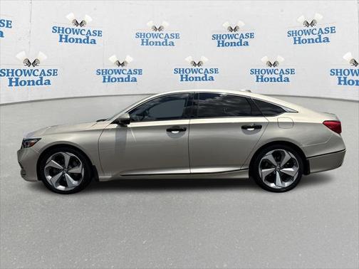 2019 Honda Accord Touring 2.0T
