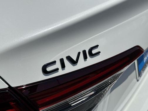 Platinum White Pearl 2026 Honda Civic Sport
