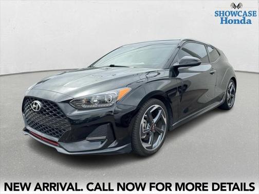 2019 Hyundai Veloster Base