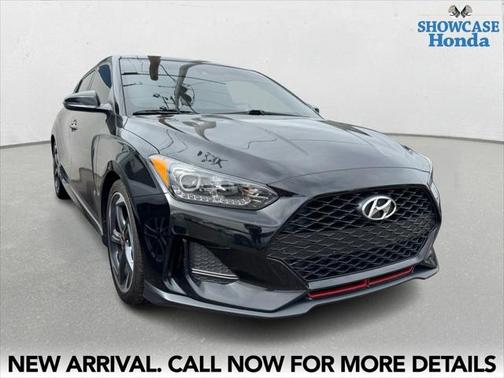 2019 Hyundai Veloster Base