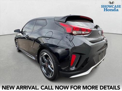 2019 Hyundai Veloster Base