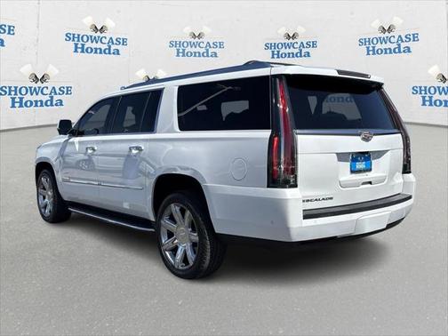 2018 Cadillac Escalade ESV Luxury