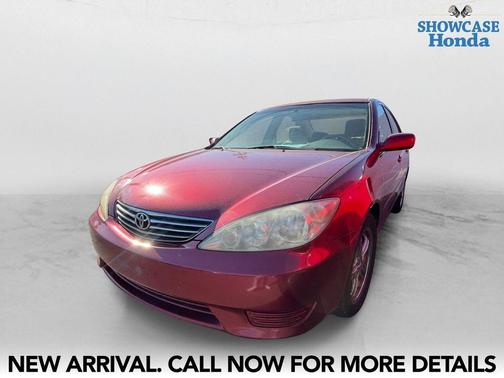 2005 Toyota Camry LE