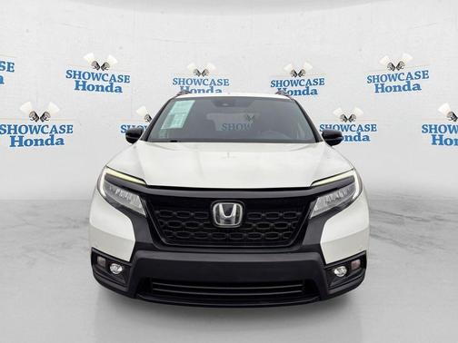 White Diamond Pearl 2019 Honda Passport Touring