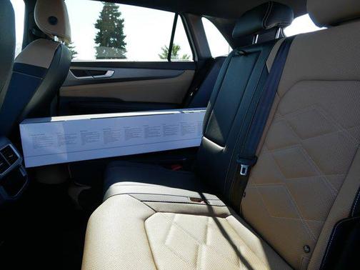 2026 Volkswagen Atlas Cross Sport 2.0T SE w/Technology 4MOTION