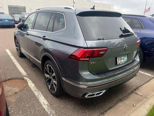 2022 Volkswagen Tiguan 2.0T SEL R-Line 4MOTION