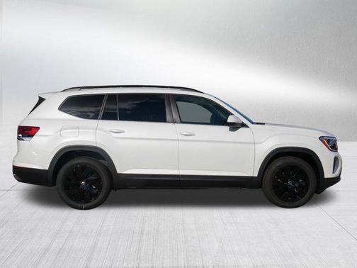 2026 Volkswagen Atlas 2.0T SE w/Technology 4MOTION