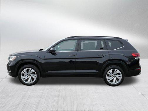 2023 Volkswagen Atlas 2.0T SE w/Technology 4MOTION