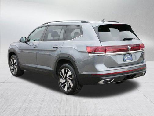 2024 Volkswagen Atlas 2.0T SE w/Technology 4MOTION