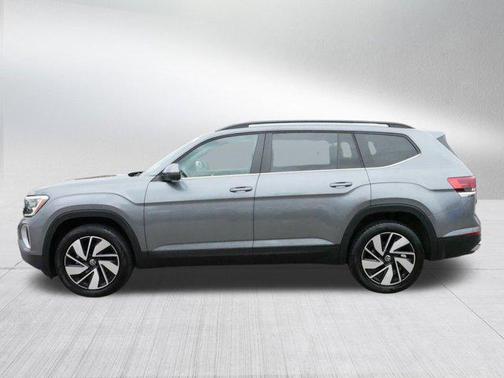 2024 Volkswagen Atlas 2.0T SE w/Technology 4MOTION
