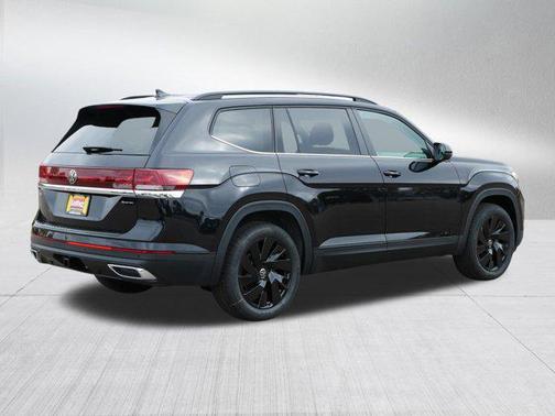 2026 Volkswagen Atlas 2.0T SE w/Technology 4MOTION
