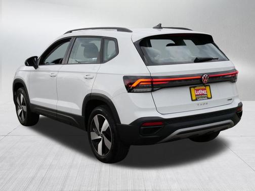 Pure White 2025 Volkswagen Taos 1.5T S