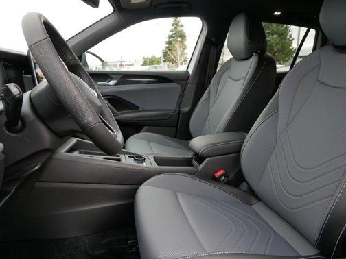 2026 Volkswagen Tiguan 2.0T SE R-Line Black 4MOTION