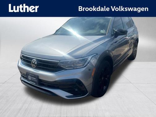 Pyrite Silver Metallic 2023 Volkswagen Tiguan 2.0T SE R-Line Black 4MOTION