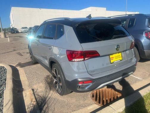 2023 Volkswagen Taos 1.5T SEL